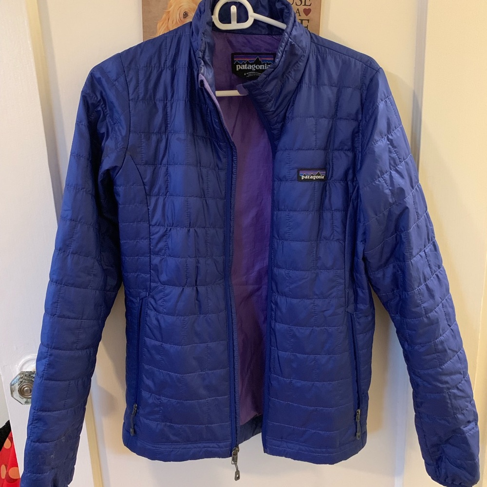 Patagonia puffer jacket size S